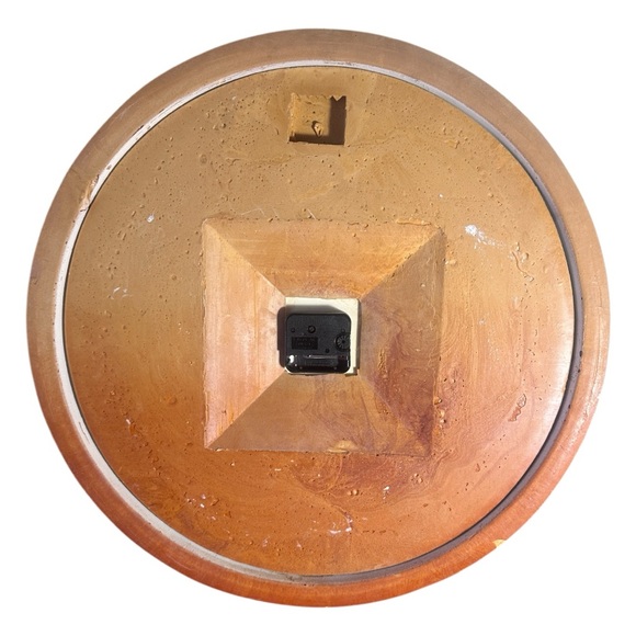 Vintage Warsteiner Beer Promotional Barrel Bottom Wall Clock - Working Condition - Picture 8 of 10